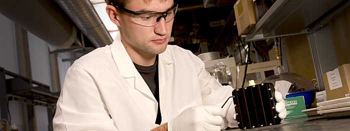Bench test of capacitor module